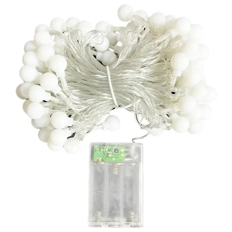 Cascata de Luzes LED em Bolinhas